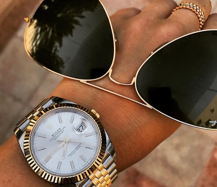 Aviater sunglass
