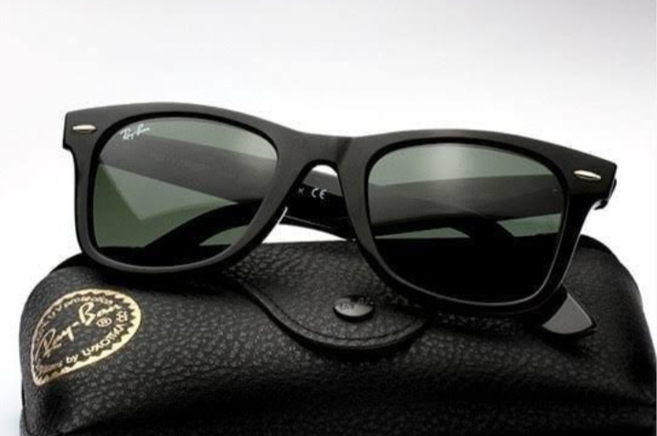 Transparent waferer sunglass